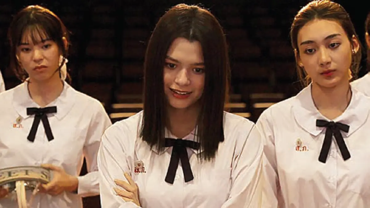 Rebecca ”Becky” Armstrong sebagai Nanno di episode kedua Girl from Nowhere: The Reset. (NETFLIX-ONE31)