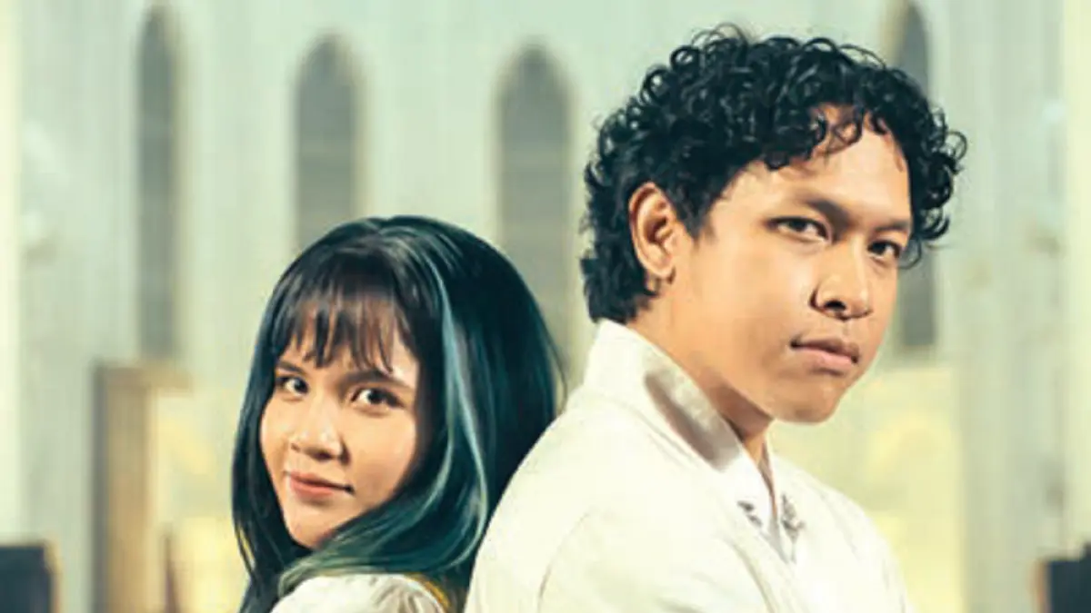 Idgitaf duet dengan Hindia (Baskara) dalam lagu Masih Ada Cahaya. (INSTAGRAM IDGITAF)