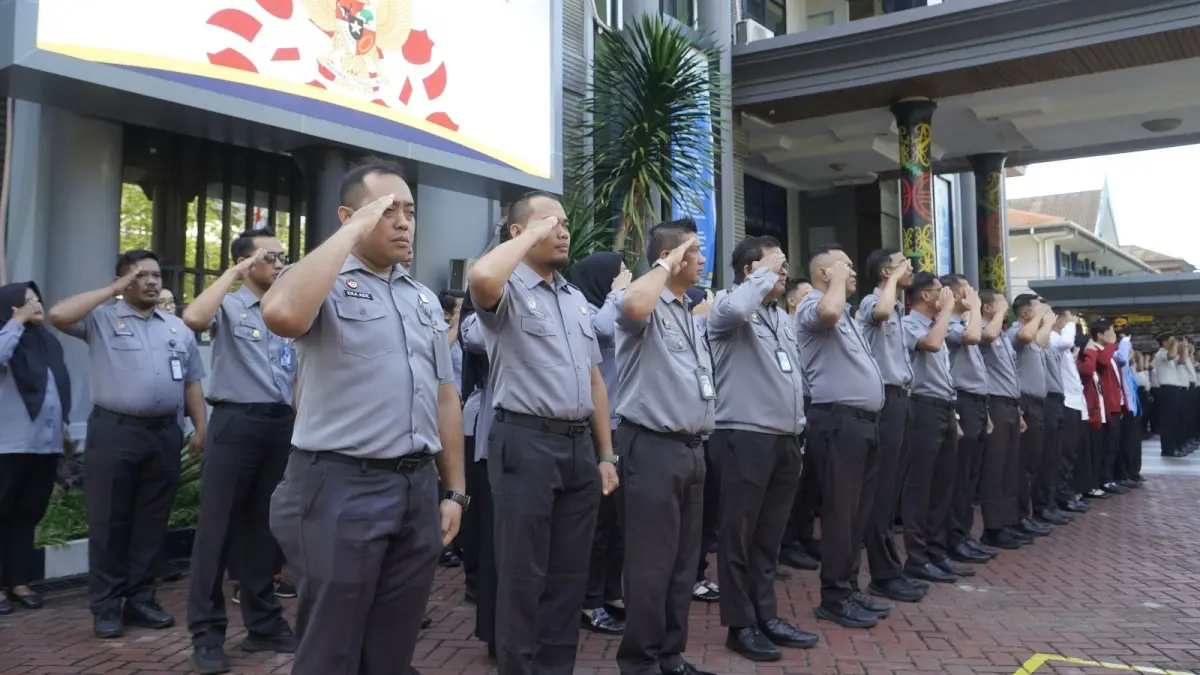 Kantor Wilayah Kementerian Hukum Kalimantan Barat upacara Hari Lahir Pancasila pada Senin (1/6). (DOK KANWIL KEMENKUM KALBAR)&nbsp;