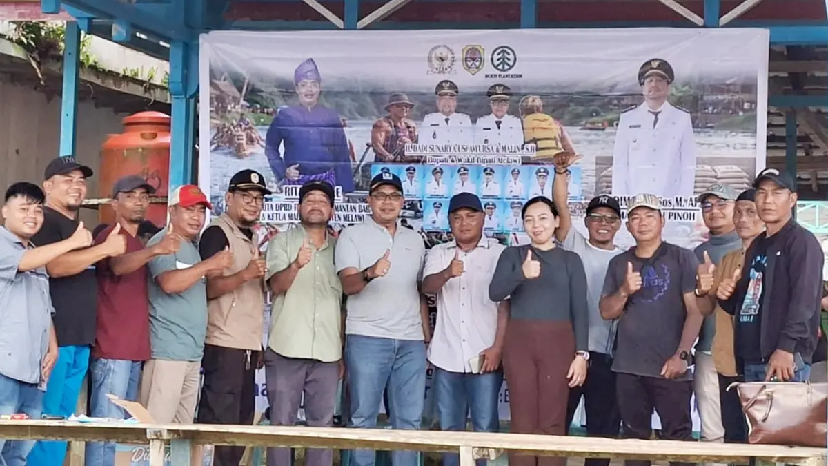 Mukti Plantation menjalankan komitmen kepedulian sosialnya dengan mendukung kelestarian budaya lokal di Melawi.
