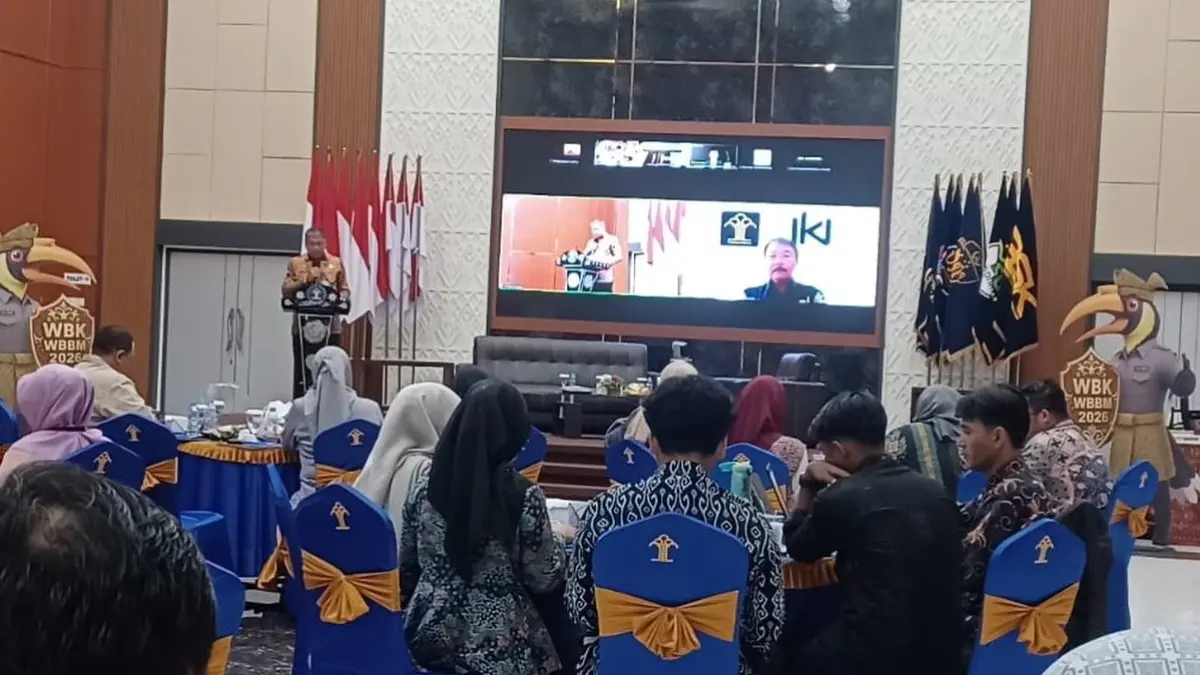 Kegiatan Sosialisasi dan Edukasi Perlindungan dan Pemanfaatan Paten yang digelar oleh Kanwil Kemenkum Kalbar, Kamis (4/6). (SITI SULBIYAH/PONTIANAK POST)
