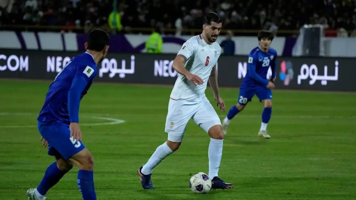 Gelandang Timnas Iran Saeid Ezatolahi. (AOL)