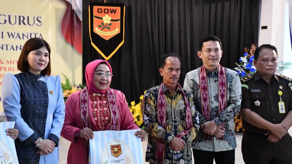 Gabungan Organisasi Wanita (GOW) Kabupaten Sintang periode 2026-2030 resmi dilantik.
