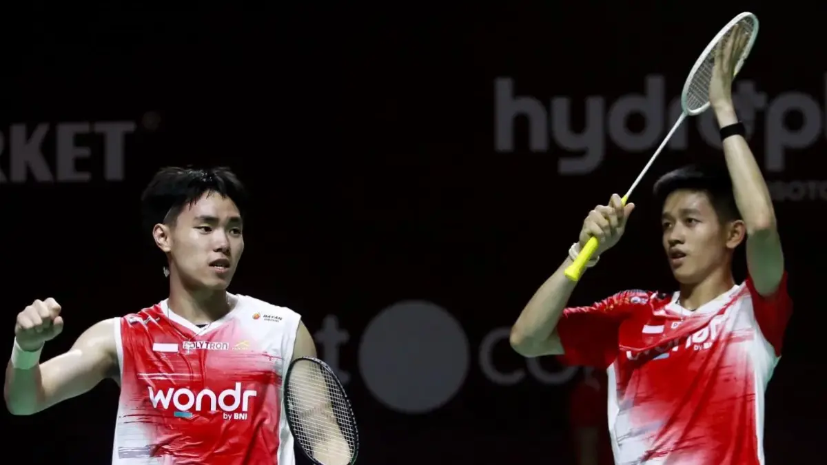 Raymond Indra dan Nikolaus Joaquin berhasil melaju ke final Polytron Indonesia Open 2026 di Istora Senayan. (Antara)