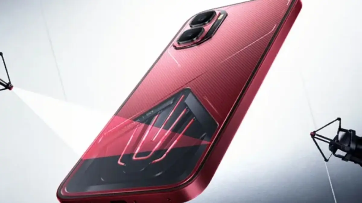 Infinix GT 50 Pro hadir dengan desain futuristik, lampu RGB, dan fitur gaming khusus. (Dok. Infinix)