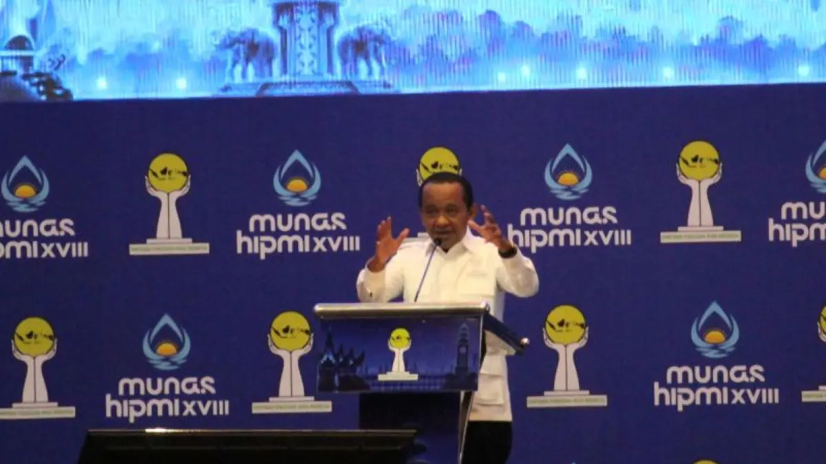 Menteri Energi dan Sumber Daya Mineral (ESDM) Bahlil Lahadalia saat menghadiri Musyawarah Nasional (Munas) Himpunan Pengusaha Muda Indonesia (HIPMI) ke-18 di Bandarlampung. (ANTARA)