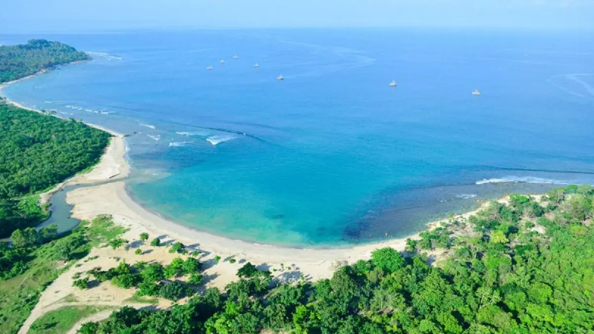 Foto udara kawasan wisata Tanjung Lesung di Pandeglang, Banten. (ANTARA/HO-Tanjung Lesung)