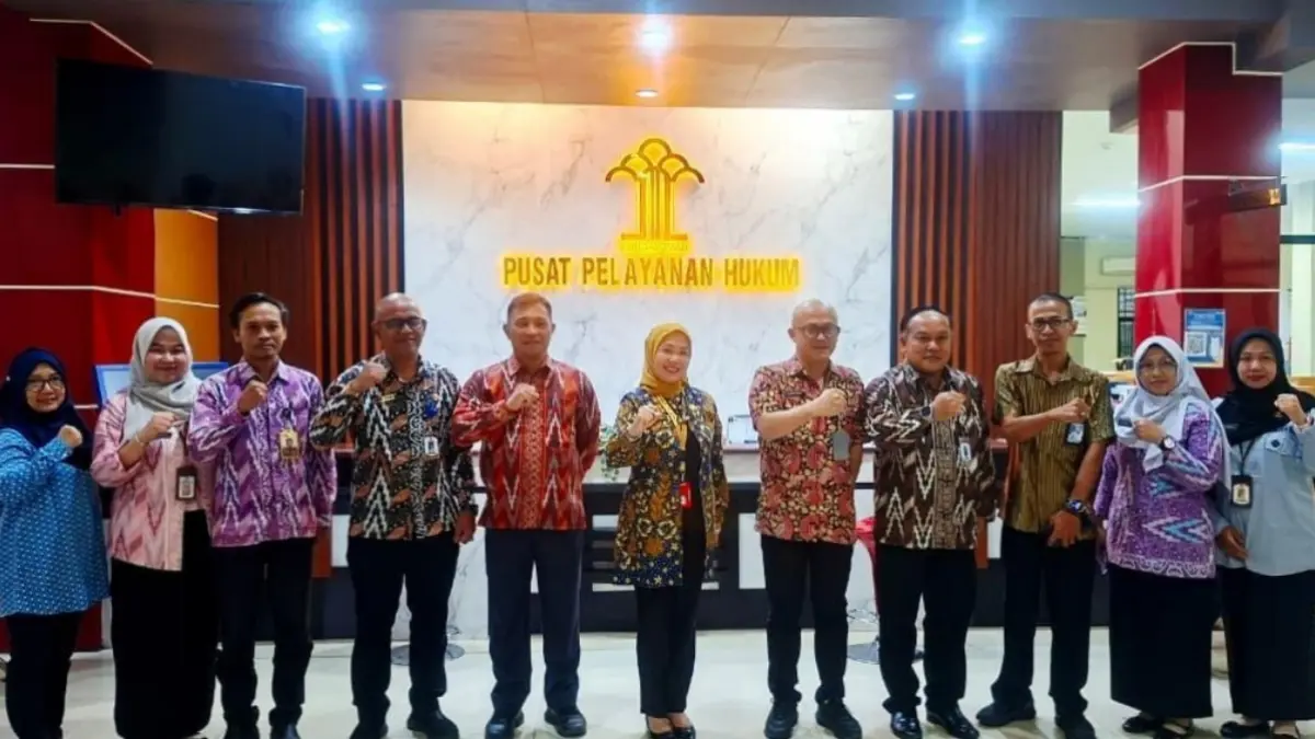 Kemenkum Kalbar menuntaskan harmonisasi Raperbup Mempawah tentang Hak Keuangan dan Administratif DPRD pada Kamis (11/6). (DOK KANWIL KEMENKUM KALBAR)