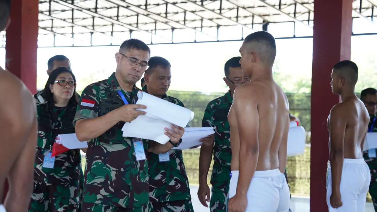 Pangdam XII/Tanjungpura, Mayjen TNI Novi Rubadi Sugito, memimpin Sidang Penerimaan Caba PK TNI AD di Rindam XII/Tpr. (ISTIMEWA)