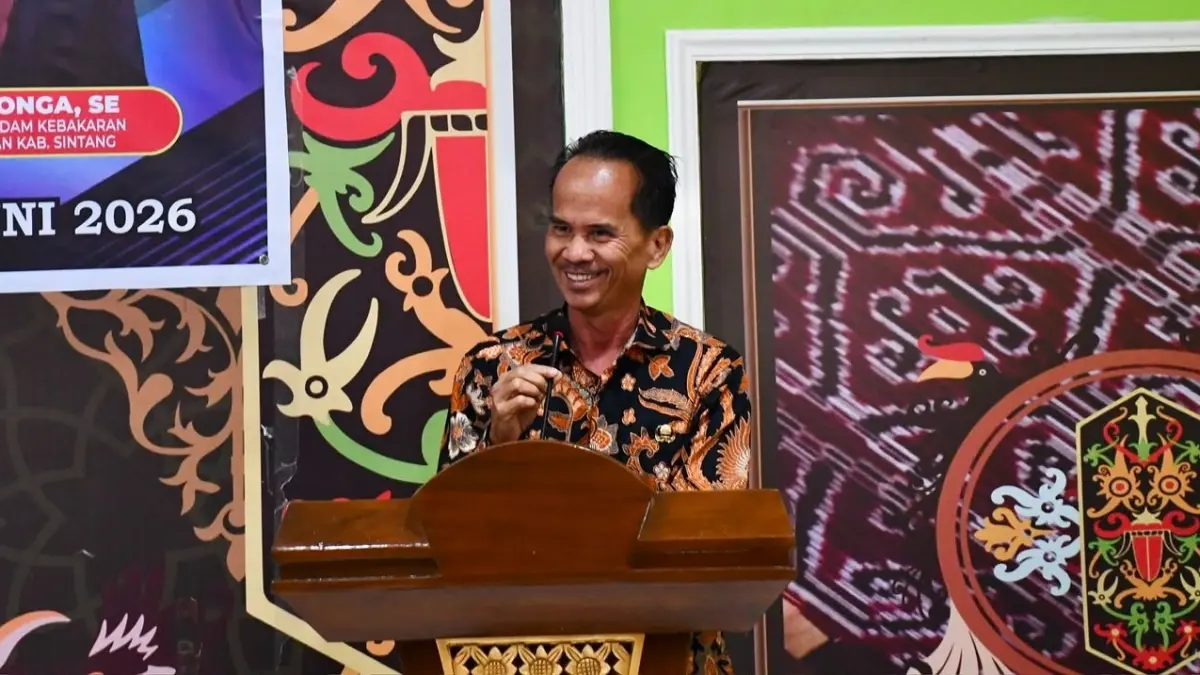 Bupati Sintang Gregorius Herkulanus Bala menilai penguatan fungsi pembinaan oleh KUALITAS : Inspektorat menjadi satu diantara langkah penting untuk meningkatkan kualitas tata kelola pemerintahan sekaligus mendorong pelayanan publik yang semakin baik di Kabupaten Sintang. (RISKA / PONTIANAK POST)