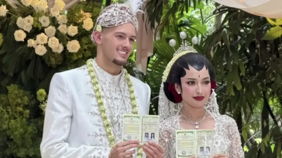 Justin Hubner dan Jennifer Coppen resmi menikah setelah menjalani hubungan yang berawal dari pertemanan. (istimewa)