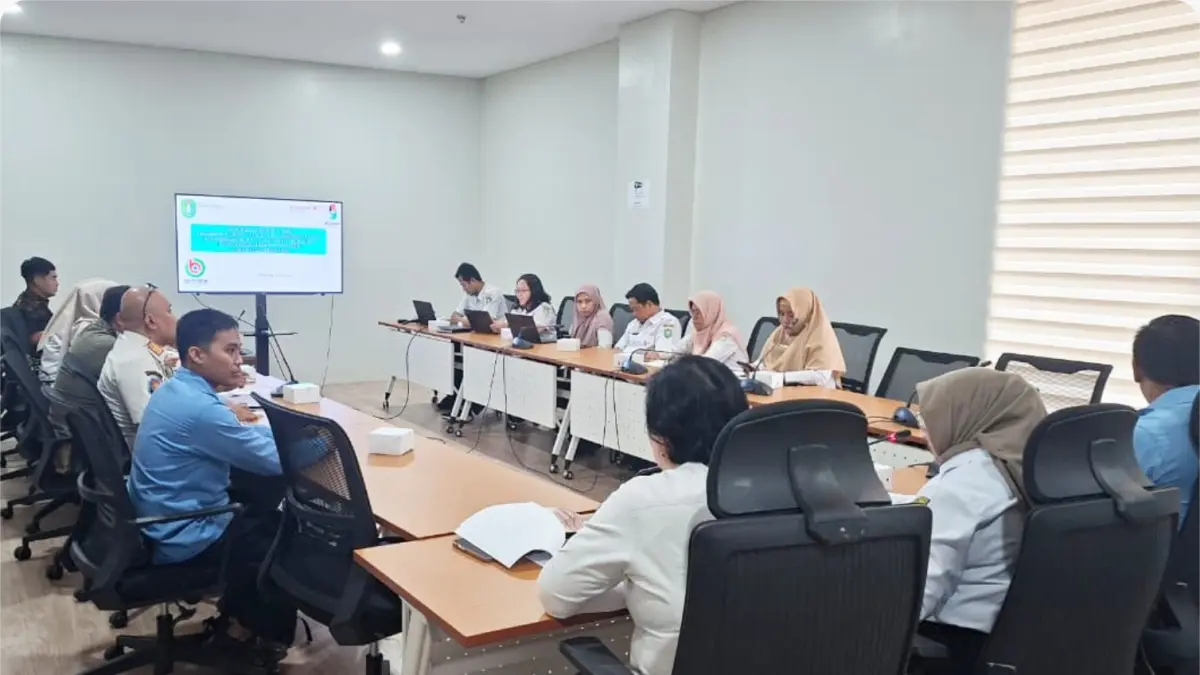 Suasana Rapat Koordinasi Pelaksanaan Pengawasan Program MBG oleh Kementerian dan Lembaga yang digelar di Kantor Bapperida Kalbar. (ADPIM PEMPROV KALBAR)