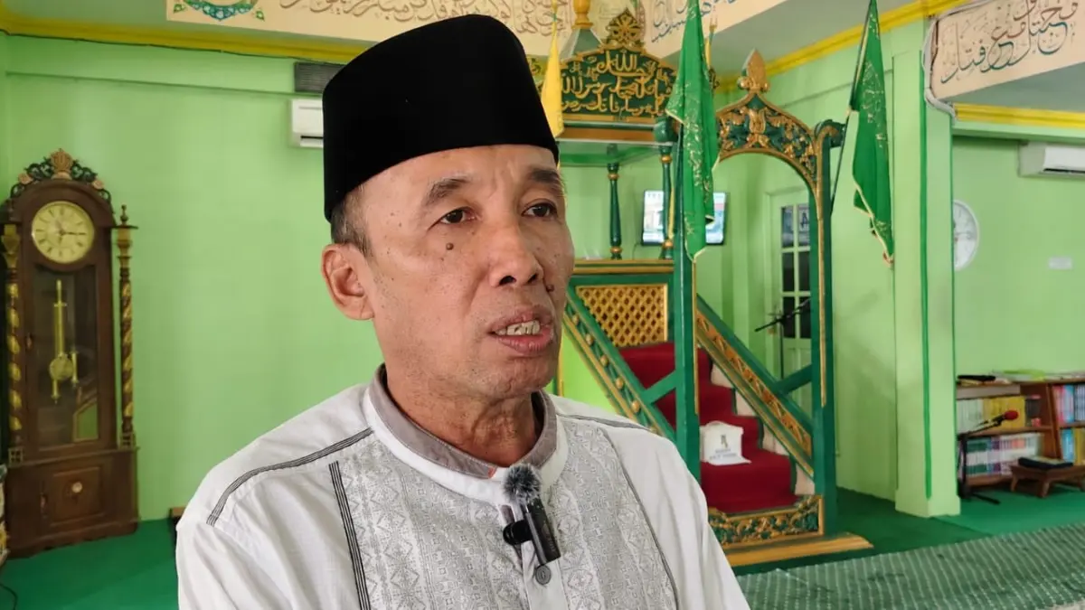 Ketua Umum Lembaga Pengembangan Tilawatil Quran (LPTQ) Kabupaten Sanggau, Burhanuddin. (ISTIMEWA)