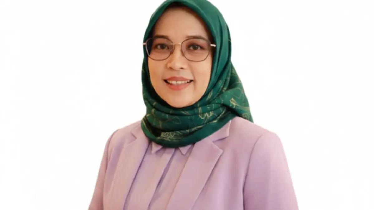  Yulia Ekawati Tasbita