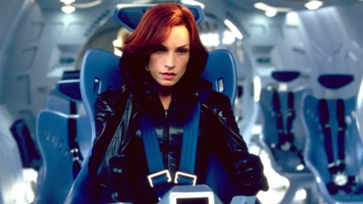Famke Jansen saat memerankan Jean Grey di Film X Men.