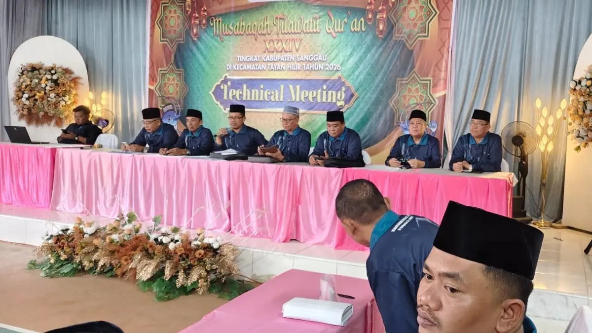 TEKNIS MTQ: Ketua LPTQ Burhanuddin memberikan kata sambutan di Aula Utin Wangi Gusti Ja