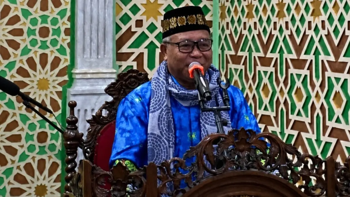 Staf Ahli Bupati Sintang Bidang Perekonomian, Pembangunan, dan Keuangan, Helmi, mengatakan majelis taklim selama ini telah menjadi wadah penting dalam memperkuat akhlak masyarakat, terutama melalui peran aktif kaum ibu. (IST)
