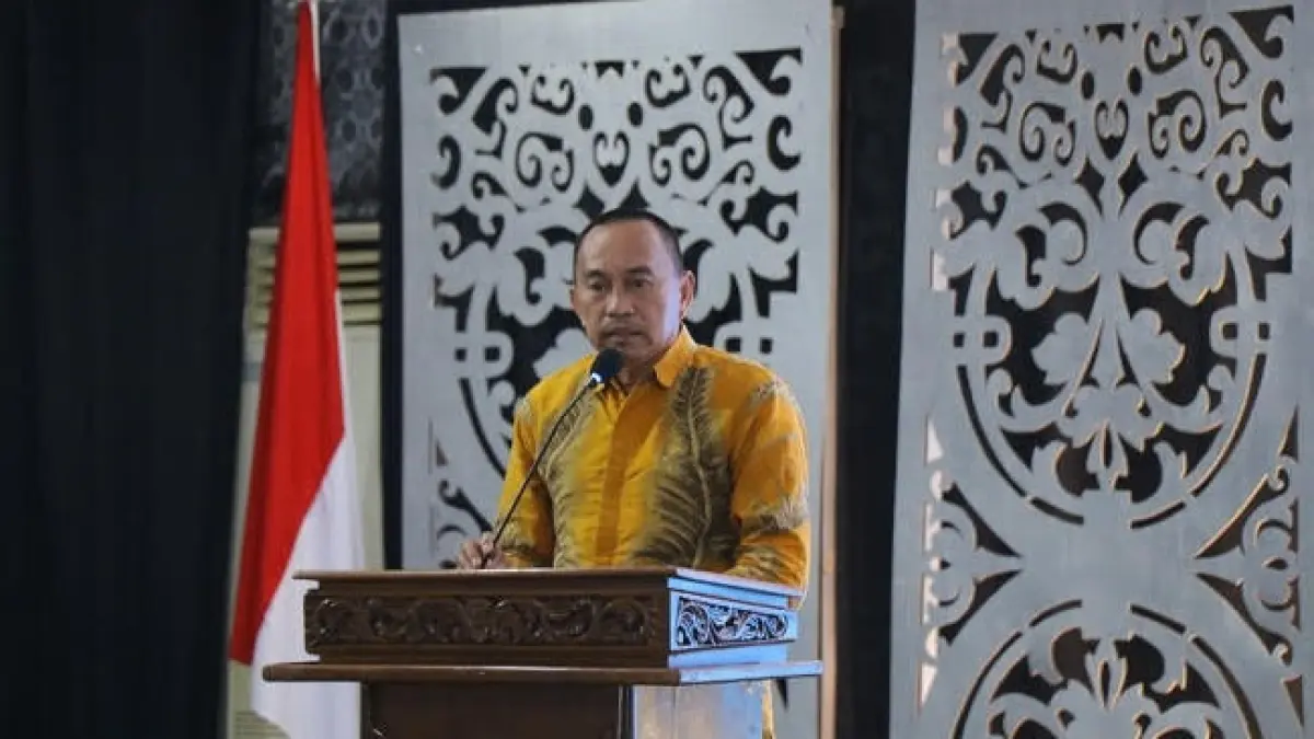 Direktur Perumda Air Minum Gunung Poteng, Suriandi