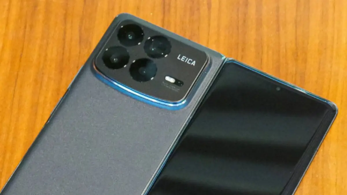 Xiaomi Mix Fold 5 disebut bakal hadir dengan layar lipat generasi baru dan chipset buatan Xiaomi. (Dok. Xiaomi)