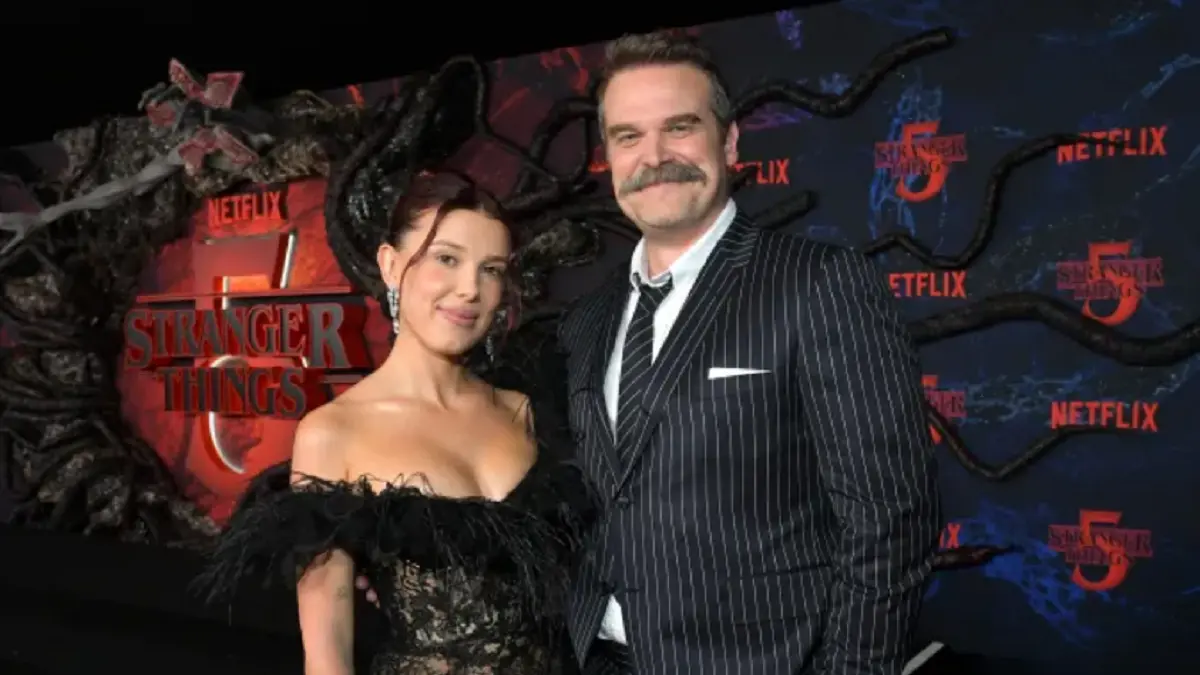 Millie Bobby Brown dan David Harbour. (Netflix)