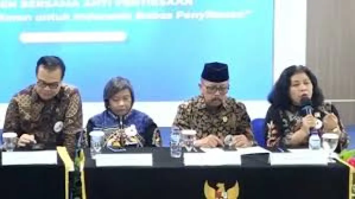 Komnas HAM Perempuan sedang memberikan penjelasan mengenai kasus YTR 