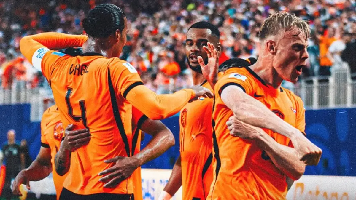Belanda tersingkir 2-3 dalam adu penalti setelah bermain imbang 1-1 melawan Maroko hingga perpanjangan waktu. (Instagram/@onsoranje)