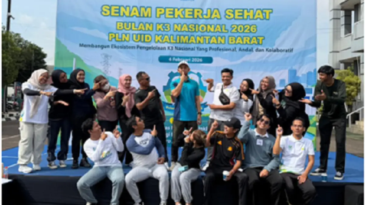 Kebersamaan pegawai PLN Group Kalbar dalam Senam Pekerja Sehat Bulan K3 Nasional 2026.