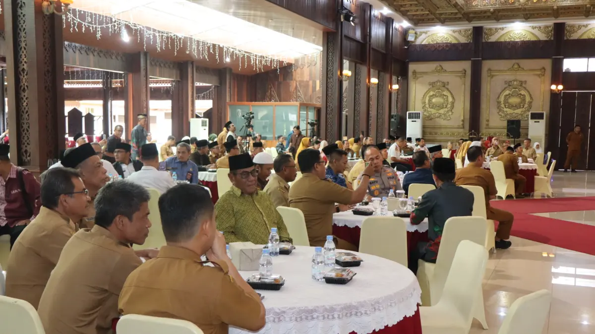 Para undangan yang hadir.