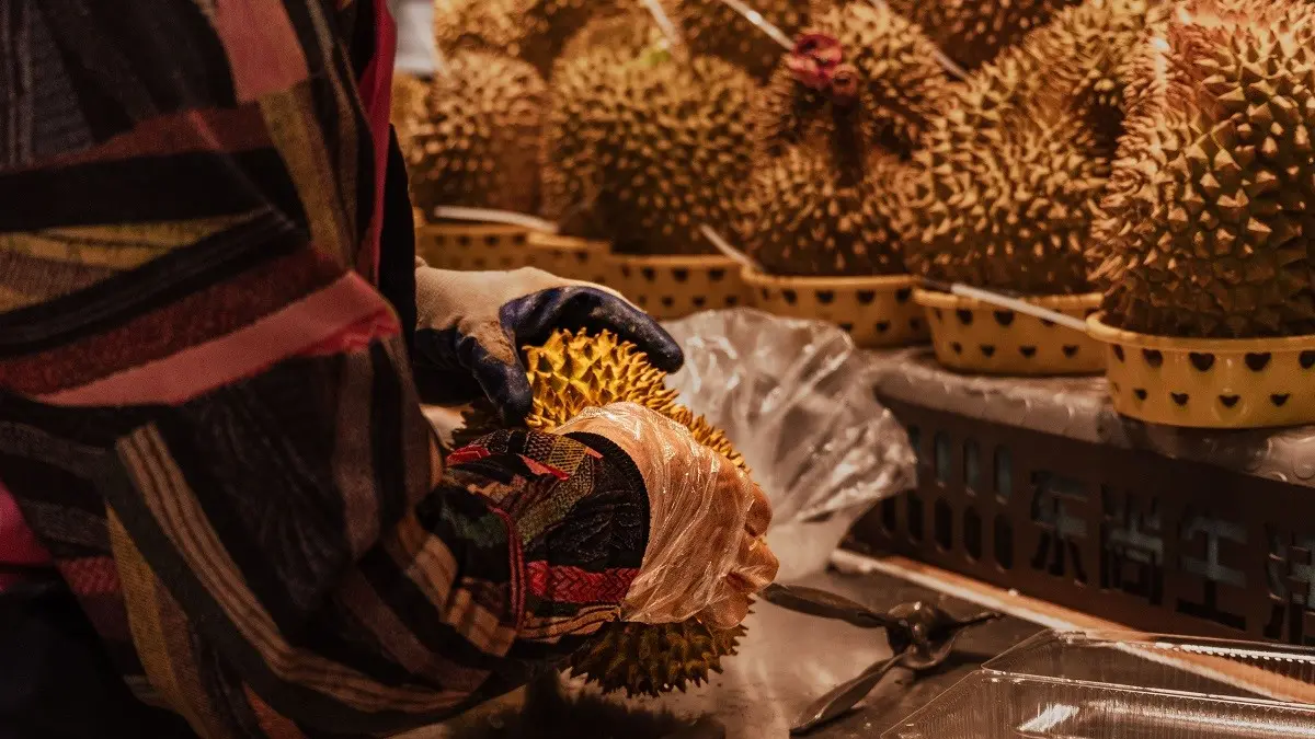 Ilustrasi penjual durian di Malaysia (Dok. Pexels)