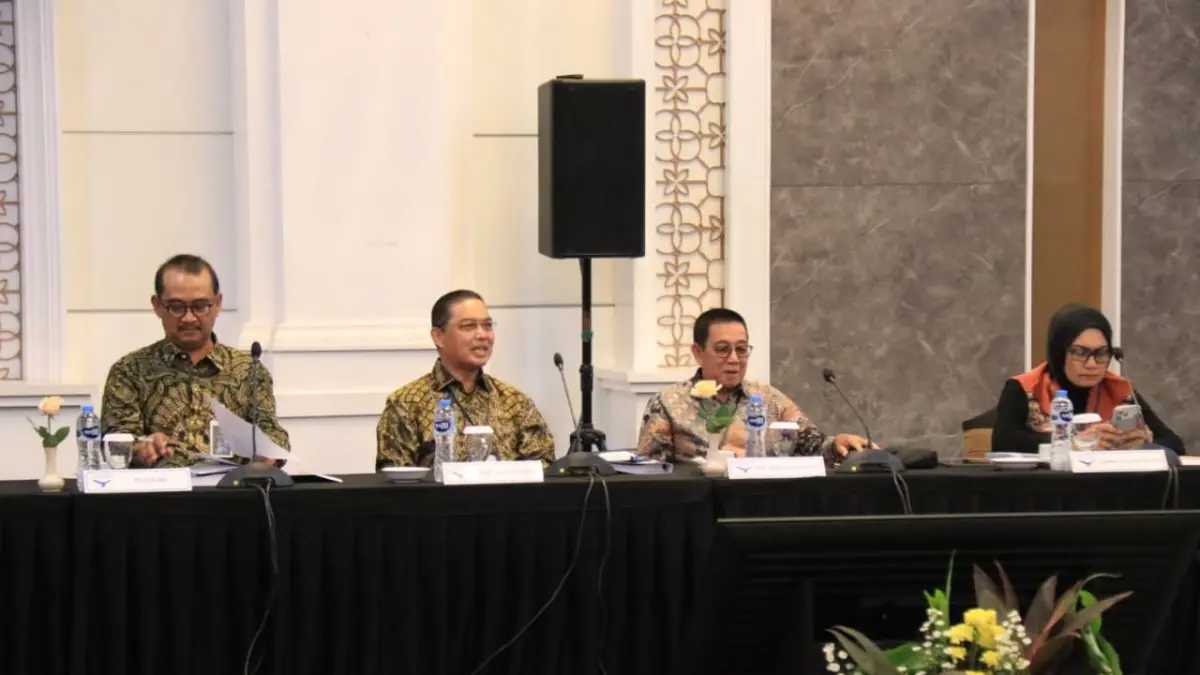 Ria Norsan menghadiri RUPST Tahun 2026 PT Asuransi Bangun Askrida. (ADPIM PEMPROV KALBAR)