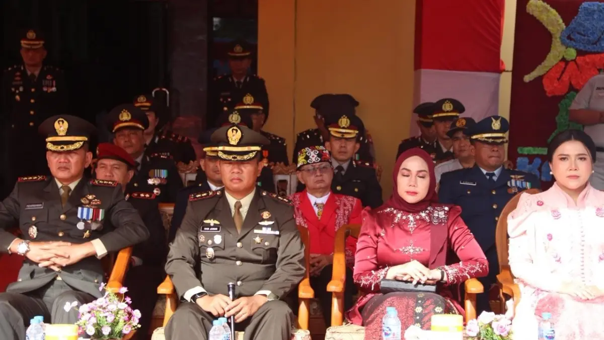 Upacara Peringatan HUT Bhayangkara ke-80 di Halaman Mapolres Singkawang, Rabu (1/7/2026). (ISTIMEWA)