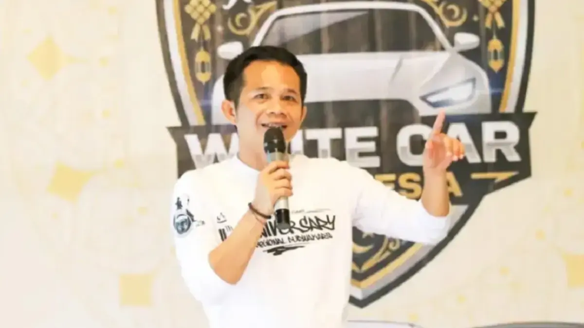 Bupati Purwakarta Saepul Bahri Binzein alias Om Zein.(Radar Solo)