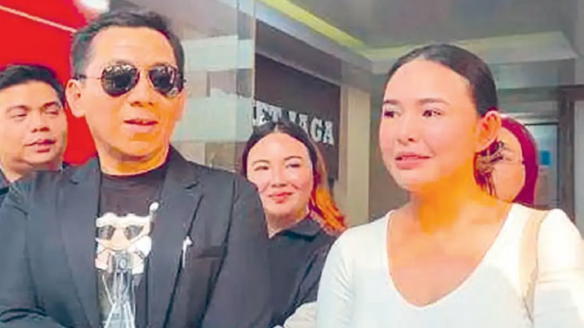 Amanda Manopo bersama kuasa hukumnya, Sandy Arifin, mendatangi Polres Metro Jakarta Selatan, Jumat (26/6) lalu. (INSTAGRAM/DOK JAWAPOS)