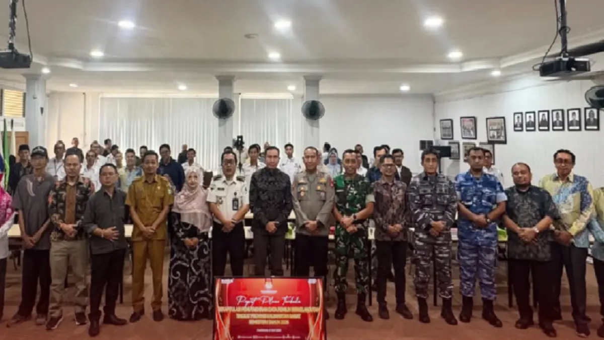 KPU Kalbar menggelar sidang pleno penetapan pemutakhiran data pemilih 2026 yang juga dihadiri unsur Forkopimda Kalbar di Pontianak, Selasa (7/7). (KPU Kalbar) 