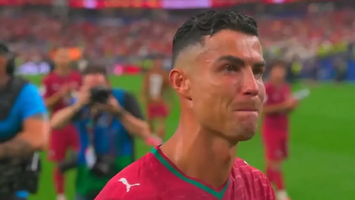 Momen haru Ronaldo setelah Portugal takluk dari Spanyol. (ist)