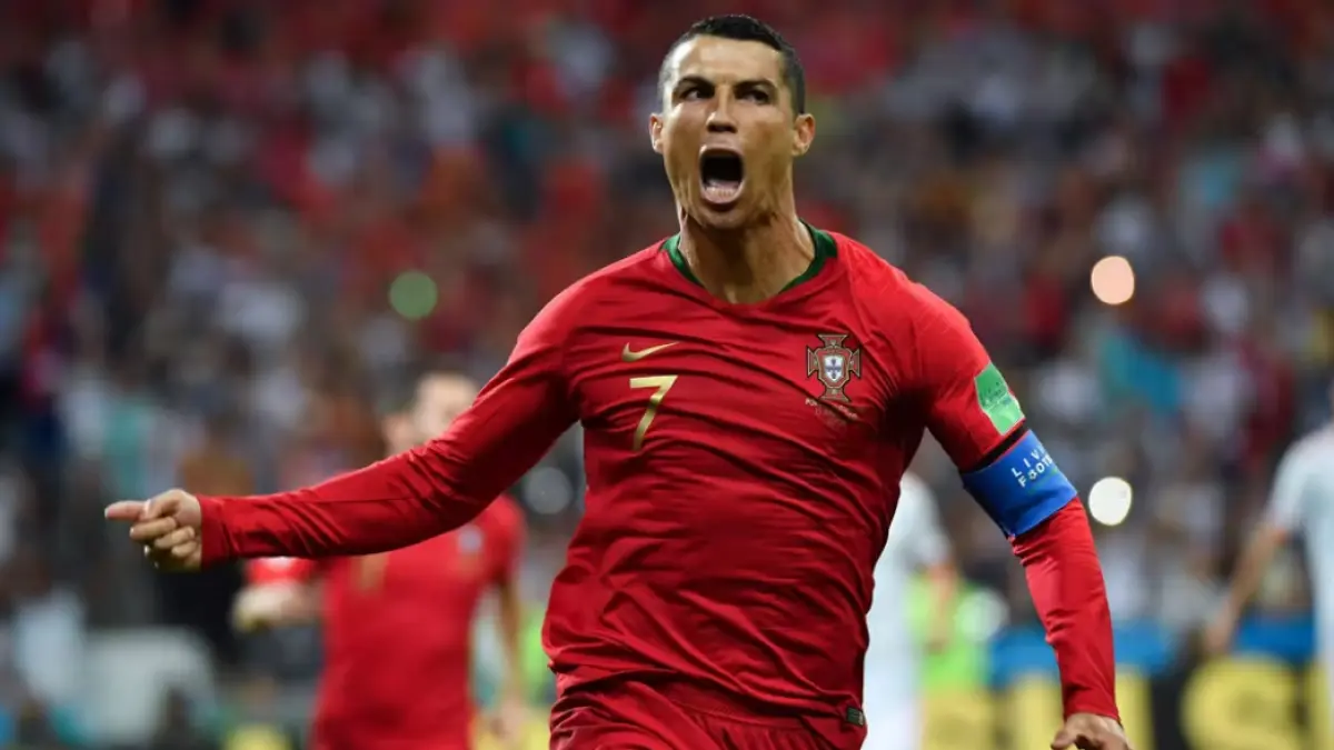PENUTUP PERJALANAN: Enam edisi Piala Dunia, 11 gol, dan berbagai rekor akhirnya berakhir tanpa trofi. Cristiano Ronaldo menuntaskan kiprahnya di panggung terbesar sepak bola dunia dengan meninggalkan warisan yang mengubah sejarah Portugal. (FIFA)