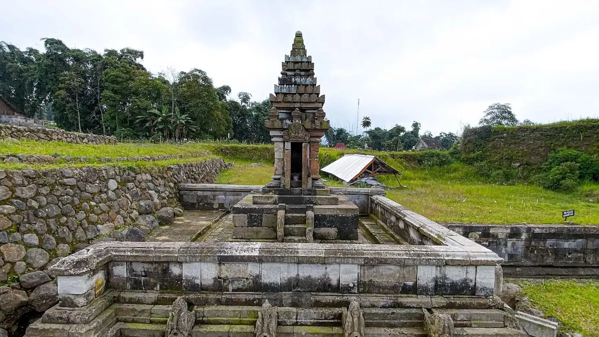 Situs  Liyangan Temanggung di  yang diyakini warisan dari pemukiman Jawa Kuno 