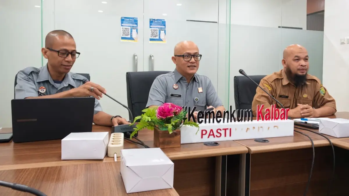 Kemenkum Kalbar menggelar rapat harmonisasi Perubahan Raperda Pengelolaan Keuangan Daerah Kabupaten Sambas pada Senin (6/7). (DOK KANWIL KEMENKUM KALBAR)