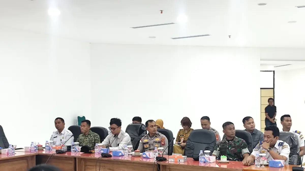 RAPAT : Pemerintah Kabupaten Kapuas Hulu menggelar rapat koordinasi Penanganan Bencana dan Pembentukan Tim Komando Satuan Tugas Penanggulangan Bencana Kabut Asap Akibat Kebakaran Hutan dan Lahan. (IST)