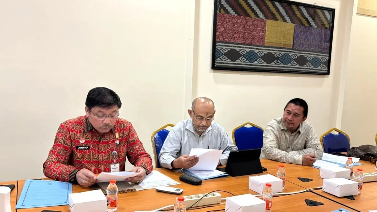 Kanwil Kemenkum Kalbar melalui MKNW Kalbar menggelar rapat Majelis Pemeriksa dan Rapat Pleno guna menindaklanjuti permohonan persetujuan pemanggilan seorang notaris oleh penyidik Kepolisian Resor Kota Pontianak pada Kamis (9/7). (DOK KANWIL KEMENKUM KALBAR)