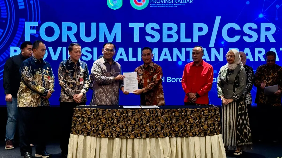 Gubernur Kalbar, Ria Norsan membuka kegiatan Forum Tanggung Jawab Sosial dan Lingkungan Perusahaan (TSBLP) atau Corporate Social Responsibility (CSR) Provinsi Kalbar di Hotel Borobudur Jakarta, Kamis (9/7) malam. (MEIDY KHADAFI/PONTIANAK POST)