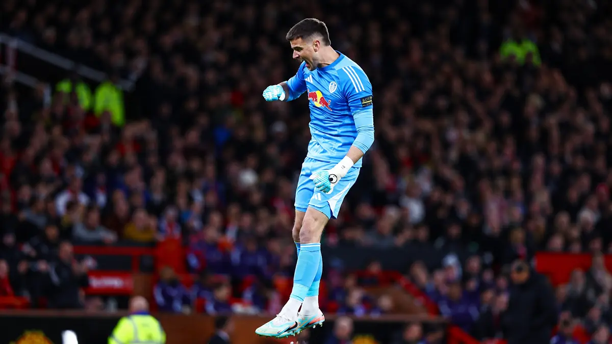 Karl Darlow segera bergabung dengan Manchester United sebagai kiper pelapis setelah kontraknya bersama Leeds United berakhir. (IG@karldarlow)