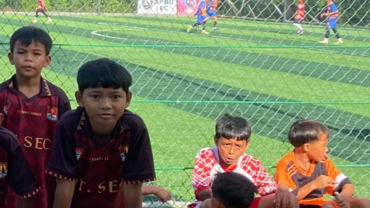 TURNAMEN: Kegiatan turnamen sepak bola yang diikuti SSB.