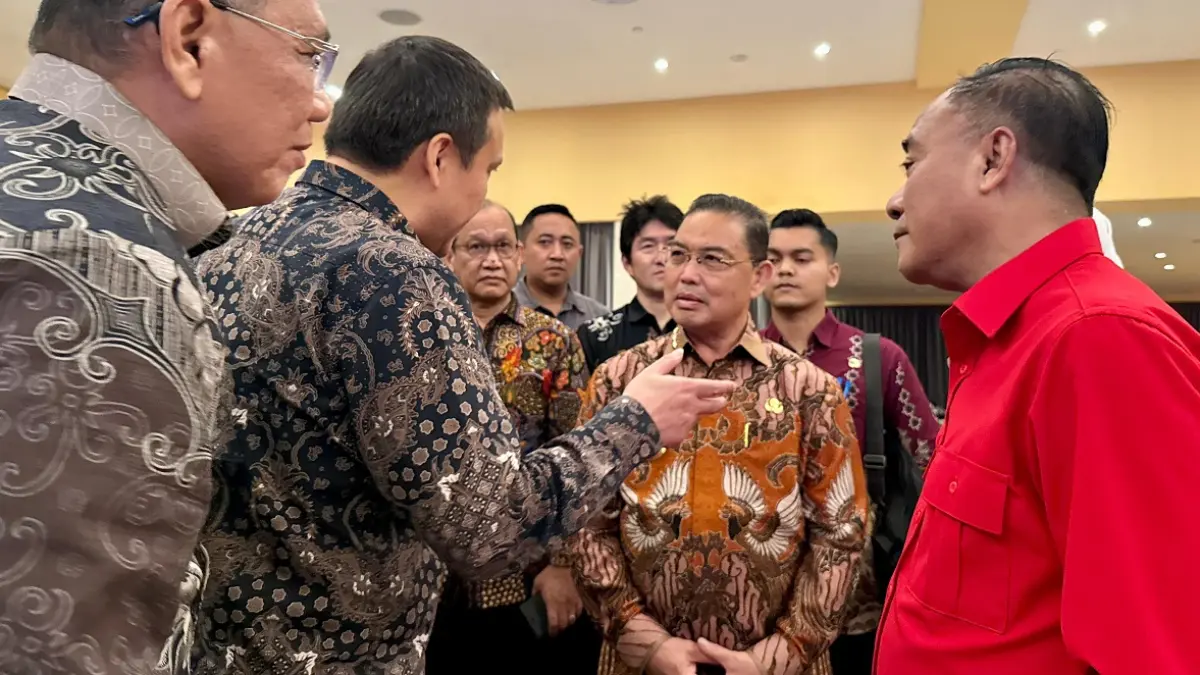 Gubernur Kalbar, Ria Norsan membuka kegiatan Forum Tanggung Jawab Sosial dan Lingkungan Perusahaan (TSBLP) atau Corporate Social Responsibility (CSR) Provinsi Kalbar di Hotel Borobudur Jakarta, Kamis (9/7) malam. (MEIDY KHADAFI/PONTIANAK POST)