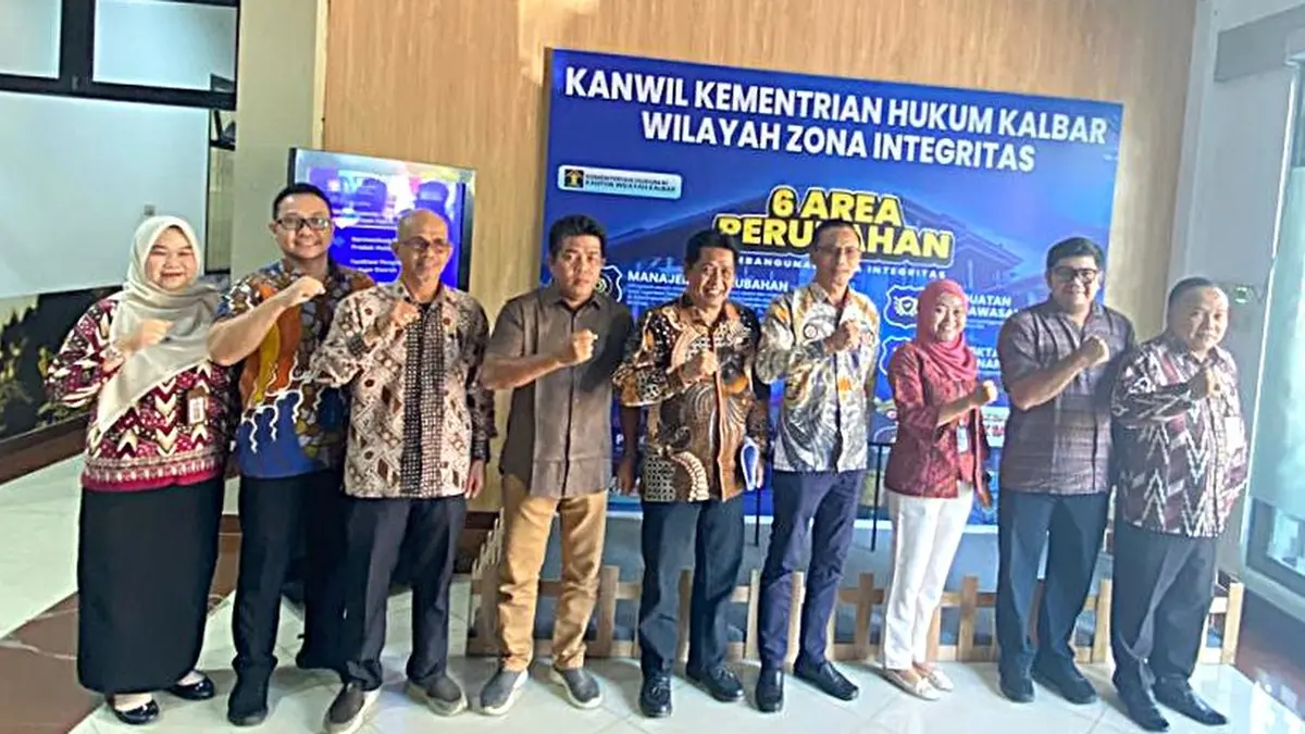 Kantor Wilayah Kementerian Hukum Kalimantan Barat menyelesaikan proses pengharmonisasian Raperda Kabupaten Mempawah tentang Penyelenggaraan Perizinan Berusaha pada Kamis (9/7). (DOK KANWIL KEMEKUM KALBAR)