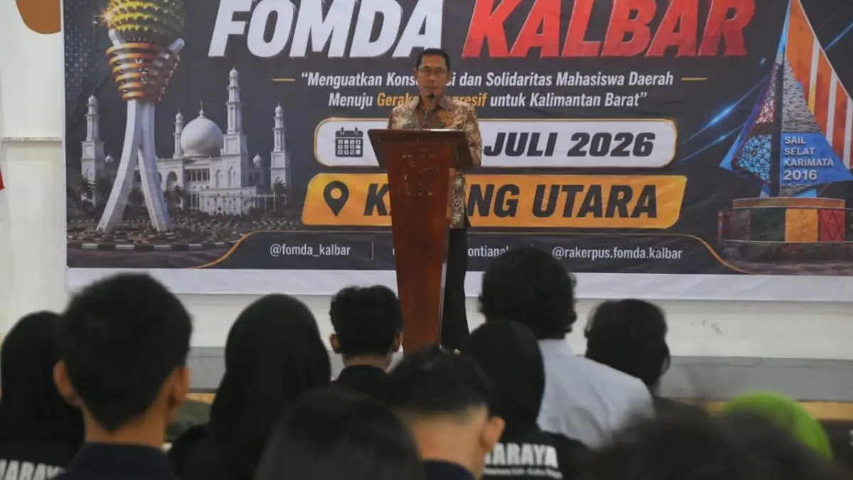 Rapat Kerja Pusat Federasi Organisasi Mahasiswa Daerah (FOMDA) Kalimantan Barat, di Mahkota Hotel Sukadana, Kamis (9/7), dihadiri Sekretaris Daerah Kabupaten Kayong Utara, Erwin Sudrajat. (PROKOPIM KKU)