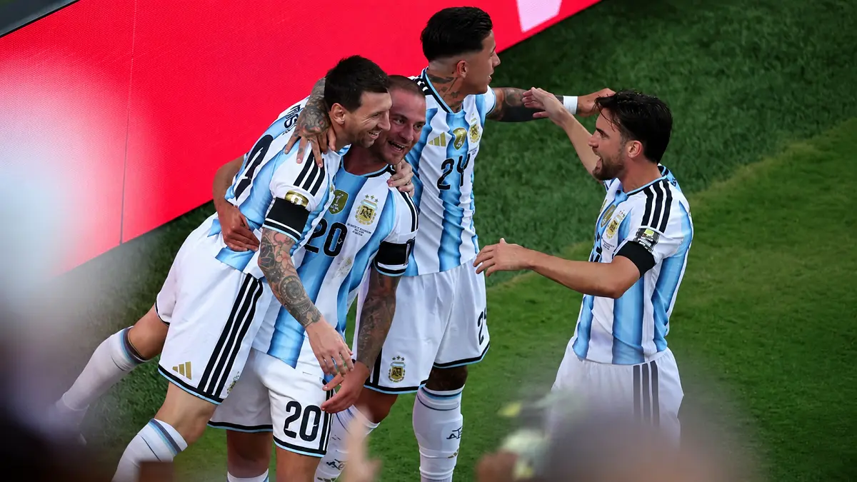 Argentina dan Inggris kembali bertemu di Piala Dunia dengan rivalitas yang tak lepas dari bayang-bayang Perang Malvinas 1982. (IG@afaseleccion)