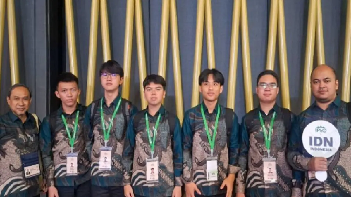 Tim Olimpiade Internasional Indonesia mendapatkan lima medali dalam ajang 56th International Physics Olympiad (IPhO) 2026 yang diselenggarakan pada 4-12 Juli 2026 di Bucaramanga, Kolombia. (Antara/KBRI Bogota)
