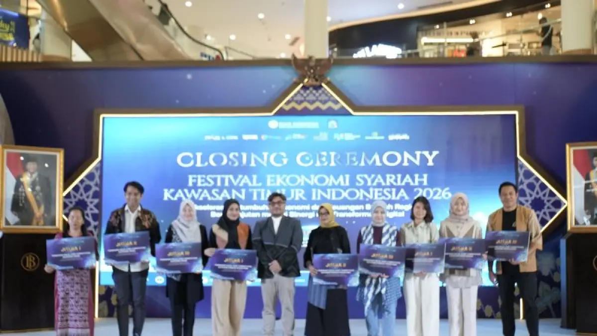 Kalbar memborong delapan penghargaan pada ajang Festival Ekonomi Syariah Kawasan Timur Indonesia (FESyar KTI) 2026 di Mataram, Nusa Tenggara Barat. (Antara/Humas BI Kalbar)