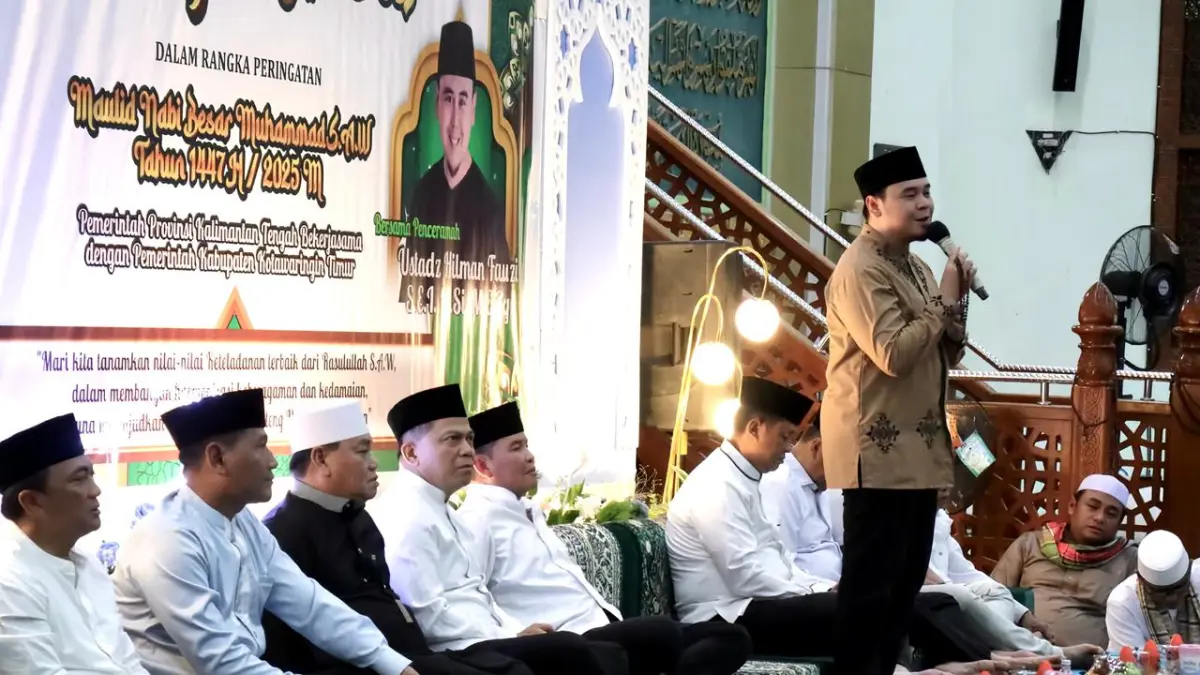 Ustaz Hilman Fauzi sedang memberikan kajian (DOK JAWA POS) 